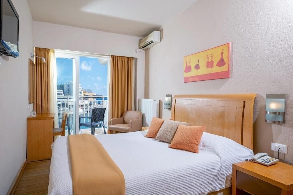 Отель Kitro Beach Hotel 3*