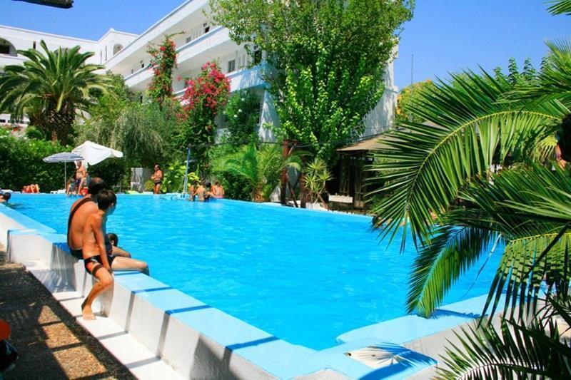 Изображение Club Hotel Iliochari 3*