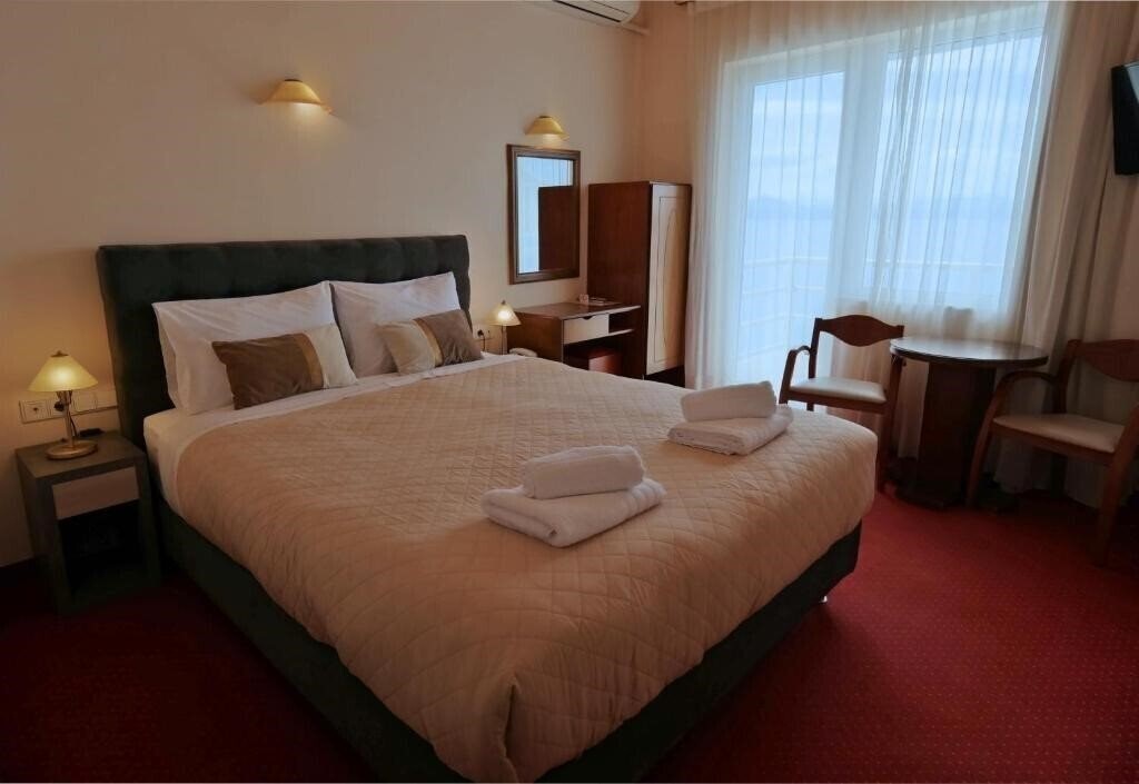 Отель Excelsior Hotel Loutraki 3*