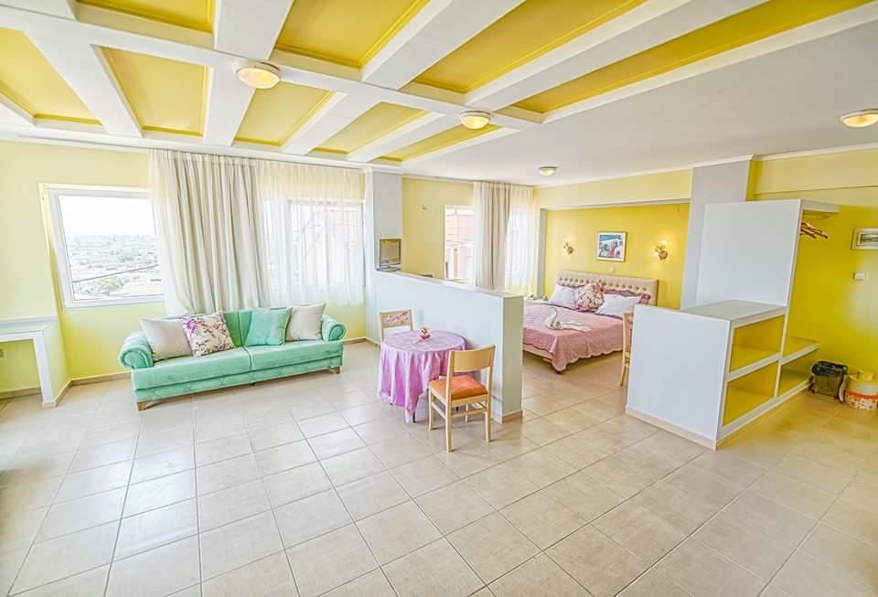 Отель Heraion Hotel 2*