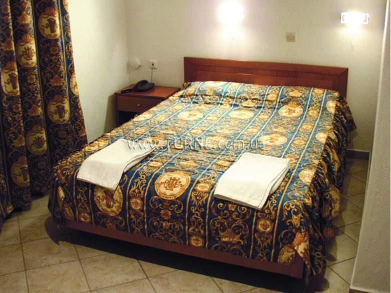 Отель Iris Nea Kallikrateia 2*