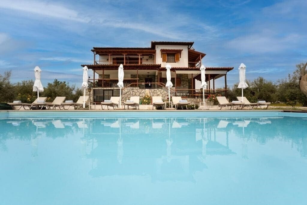 Отель KaliSun Pool House by Georgalas 4*