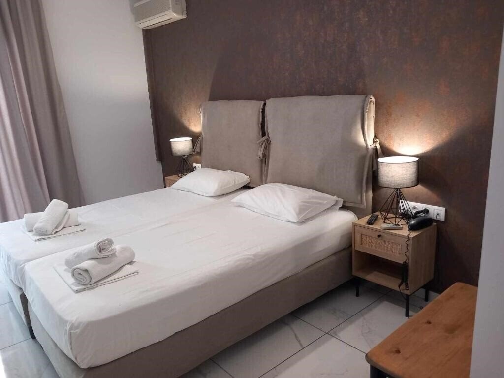 Отель Posidon Studios 2*