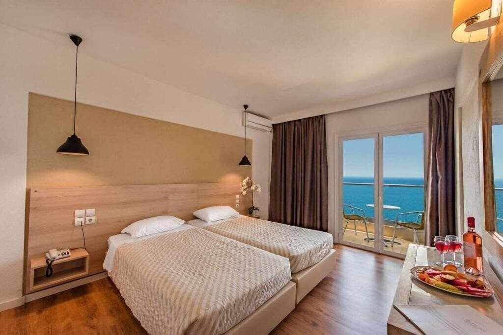 Фото Evia Riviera Resort (ex. Amarynthos Resort) 3*