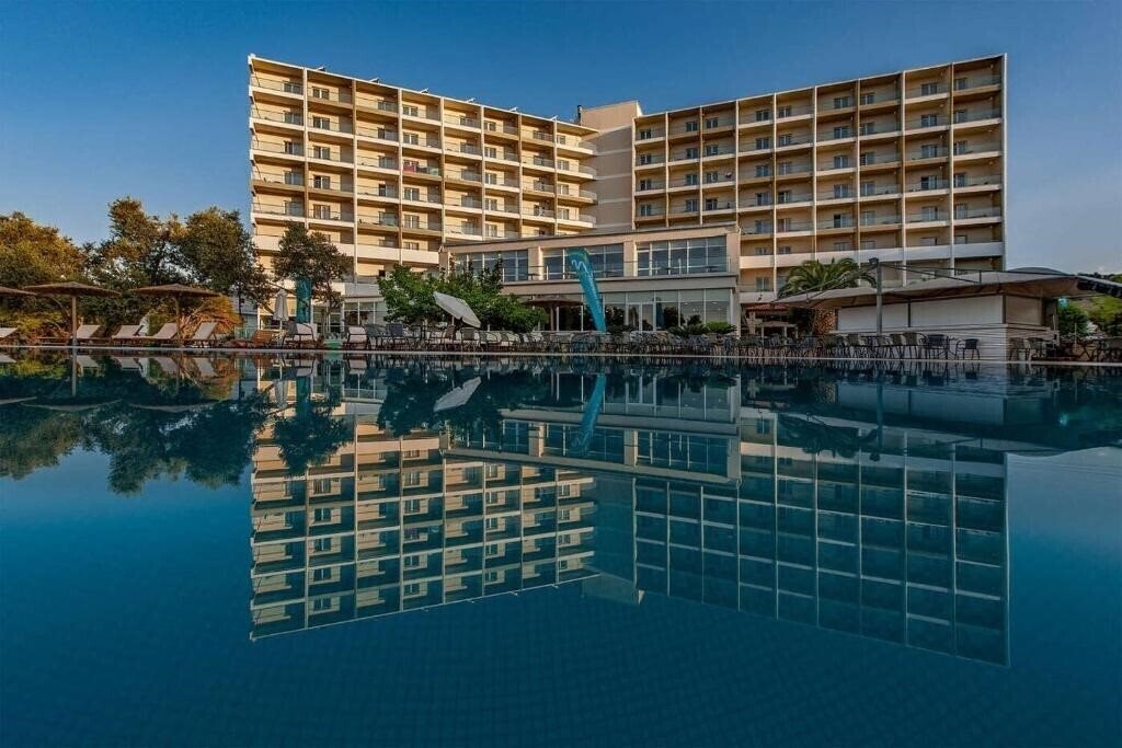Изображение Evia Riviera Resort (ex. Amarynthos Resort) 3*