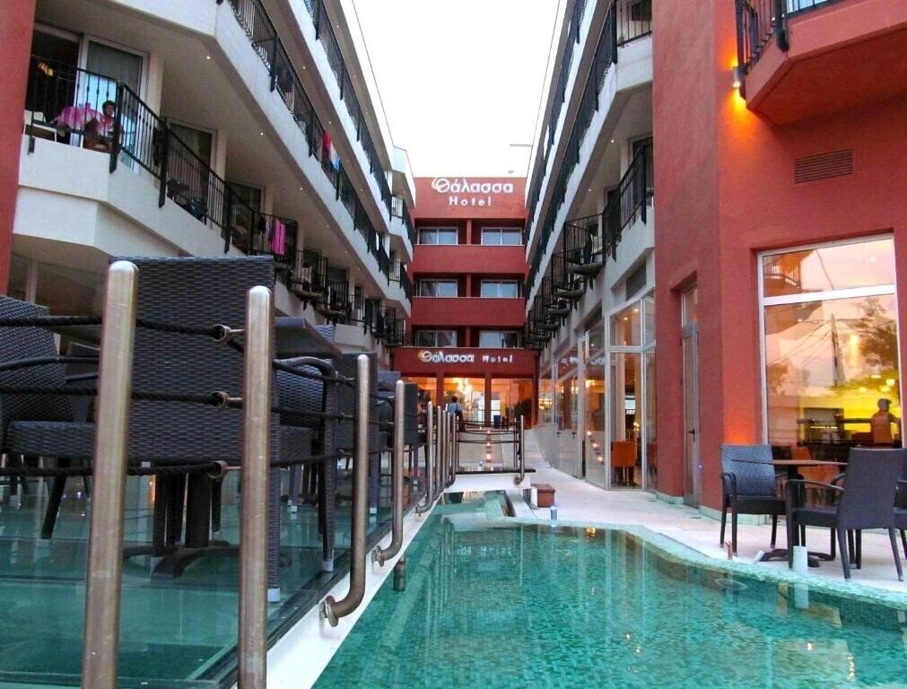 Отель Thalassa Evia 2*