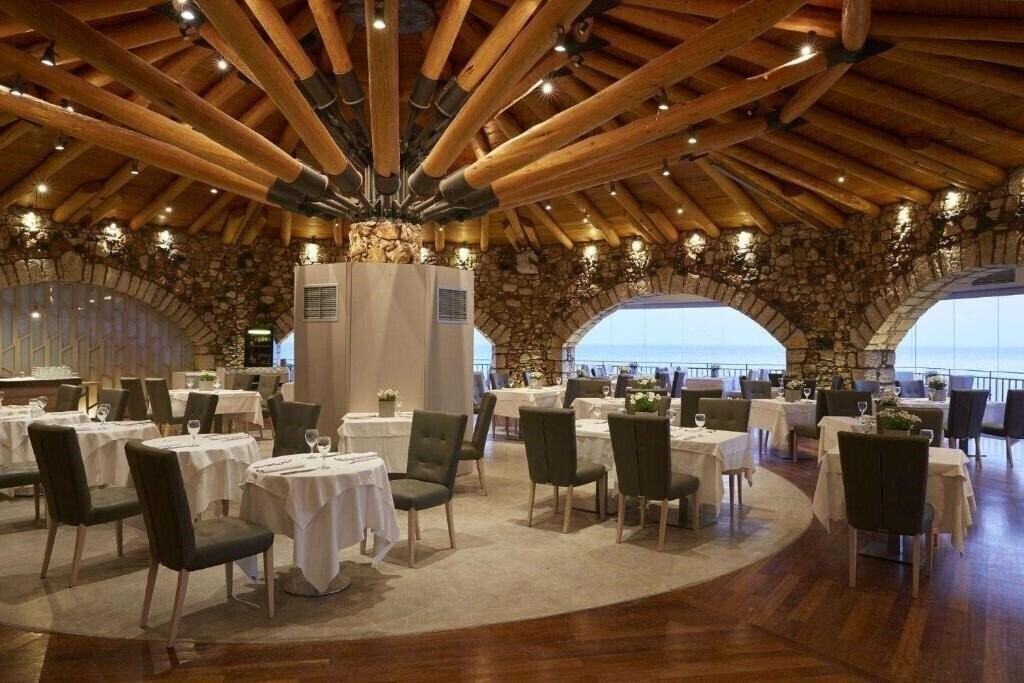 Фотография Mayor Pelekas Monastery (ex. Aquis Pelekas Beach) 5*