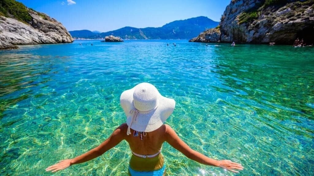 Отель Bella Vista Beach Hotel 2*