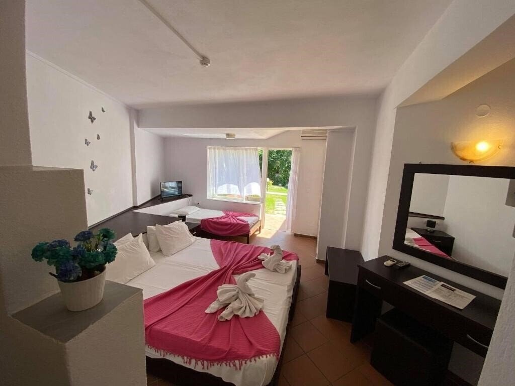 Фотография Mediterranean Blue 3*