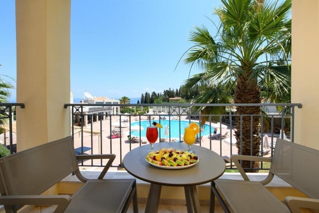 Отель Olympion Village 3*