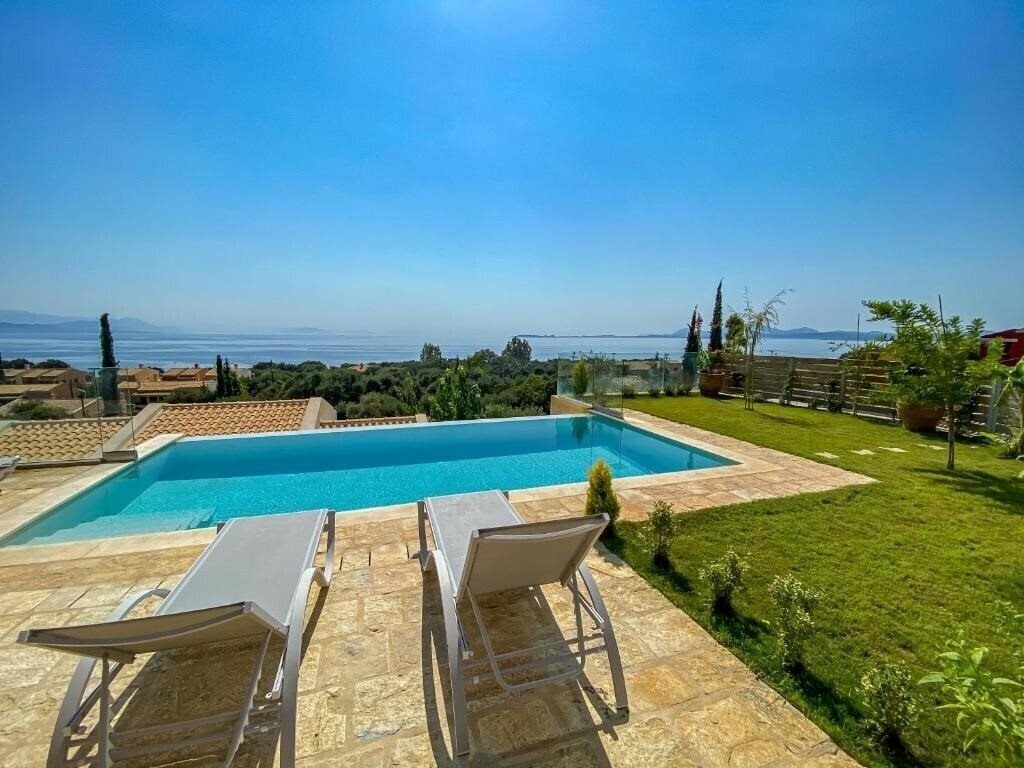 Фотография La Riviera Barbati Seaside Apartments 4*