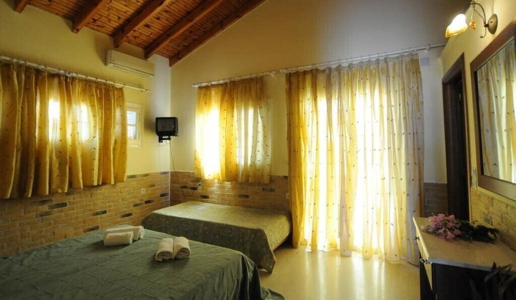 Картинка Kassiopi Bay Apart 4*