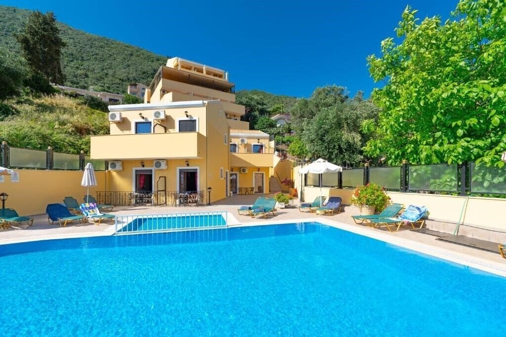 Отель Corfu Secret 3*