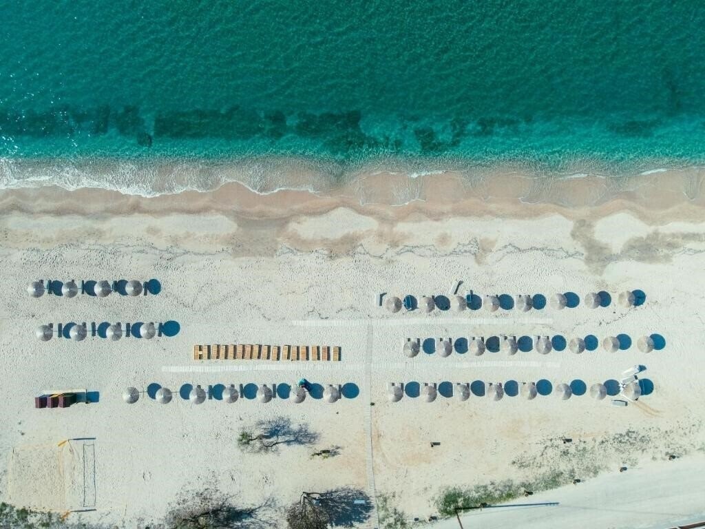 Изображение Almyros Beach Resort & SPA 5*