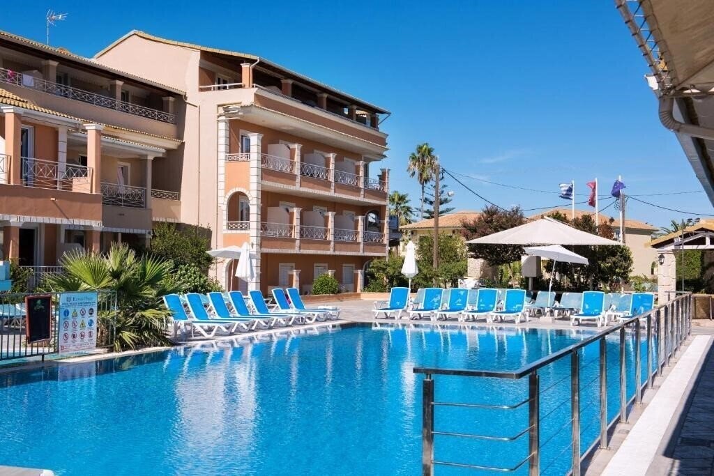 Изображение Kavos Plaza Hotel 3*