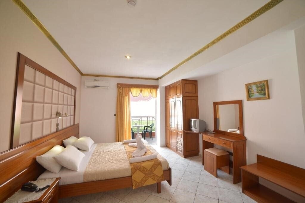 Картинка Angelina Hotel & Apartments 3*