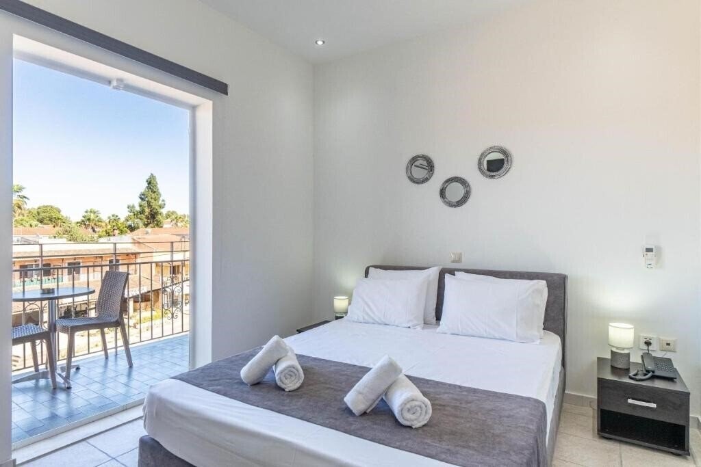 Фото Angela Hotel 2*