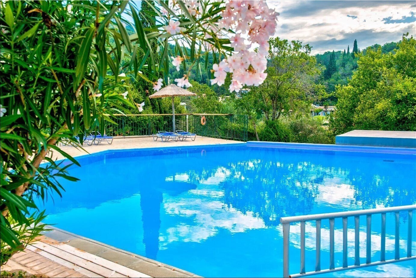 Фото Aqua Blue Liapades 4*