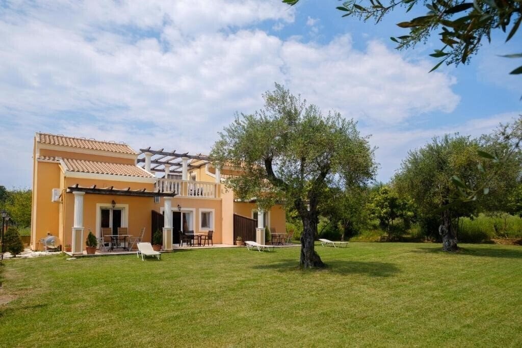 Отель Ballas Paradise 2*