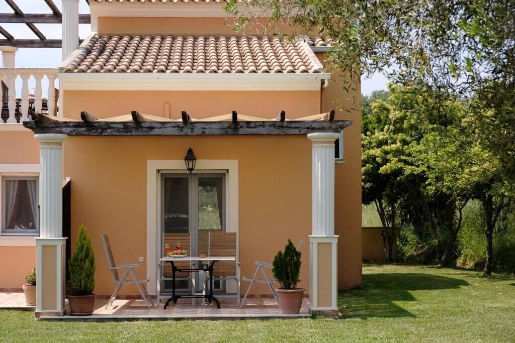 Изображение Ballas Paradise 2*