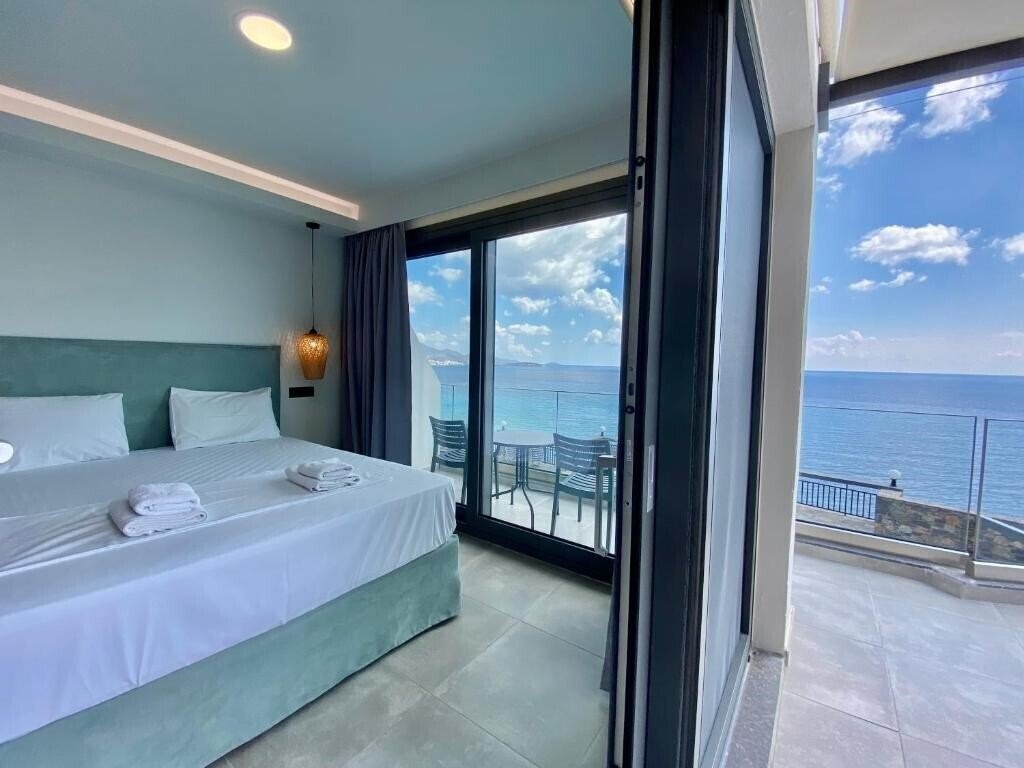 Фото Ostria Apartments 4*