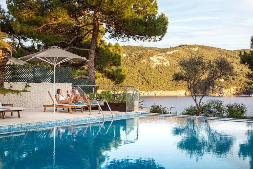 Фотография Akrotiri Beach 4*