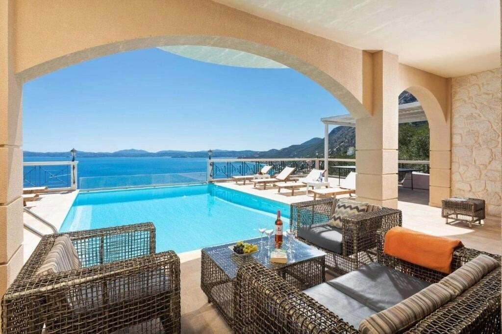 Отель Anna Villa Nisaki 4*