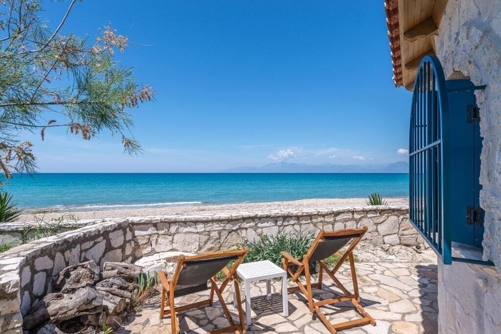 Фотография Kyma Suites Acharavi 4*