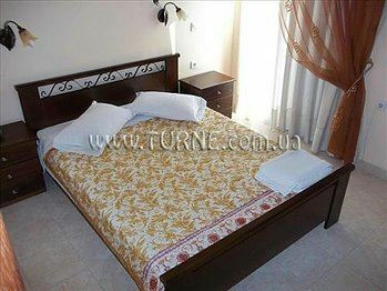 Отель Toulas Apts 3*