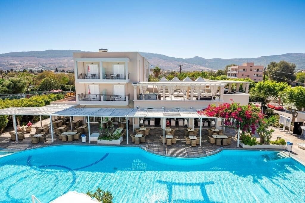 Фотография Peridis Family Resort 4*