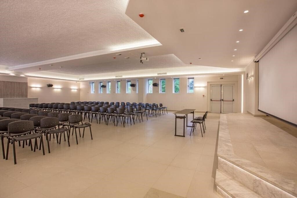 Изображение Euro Village Achilleas 4*