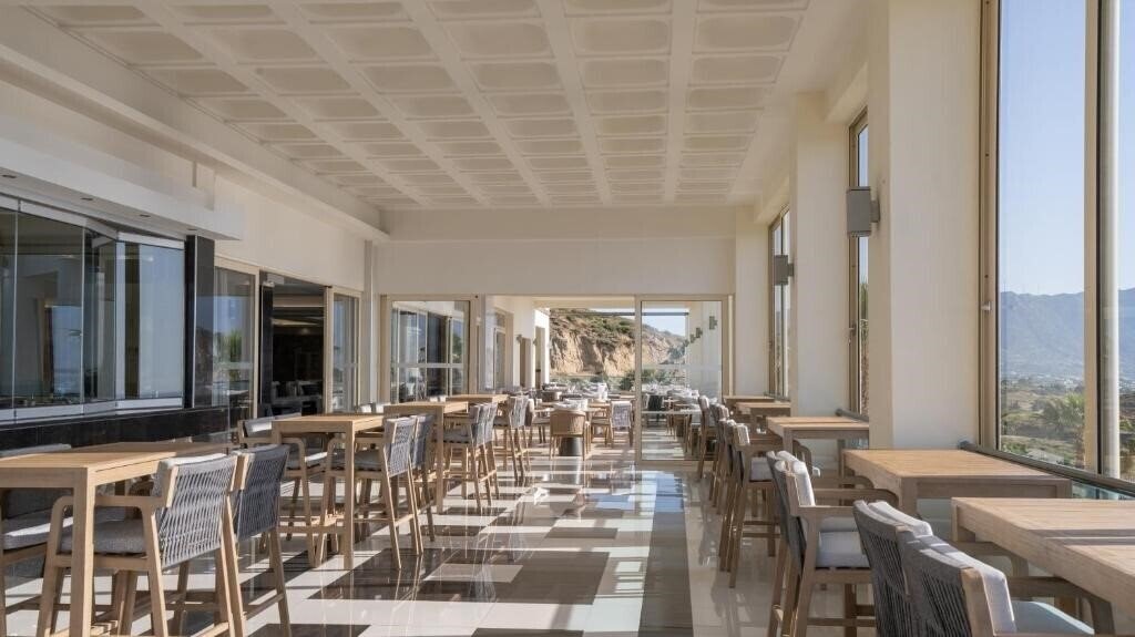 Фото Grand Blue Beach Hotel 5*