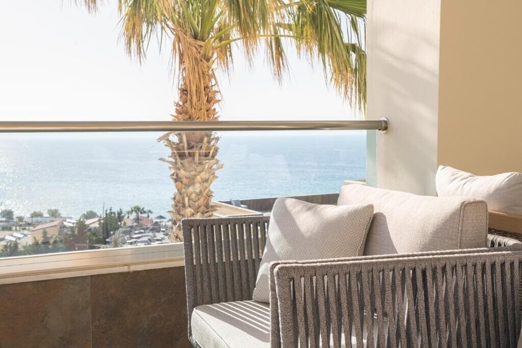 Изображение Grand Blue Beach Hotel 5*