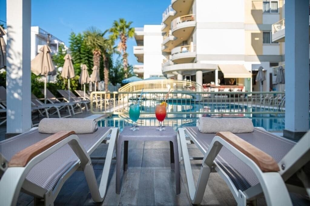 Картинка Angela Apartments 2*