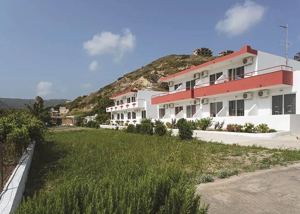 Отель Stenna Apartments 2*