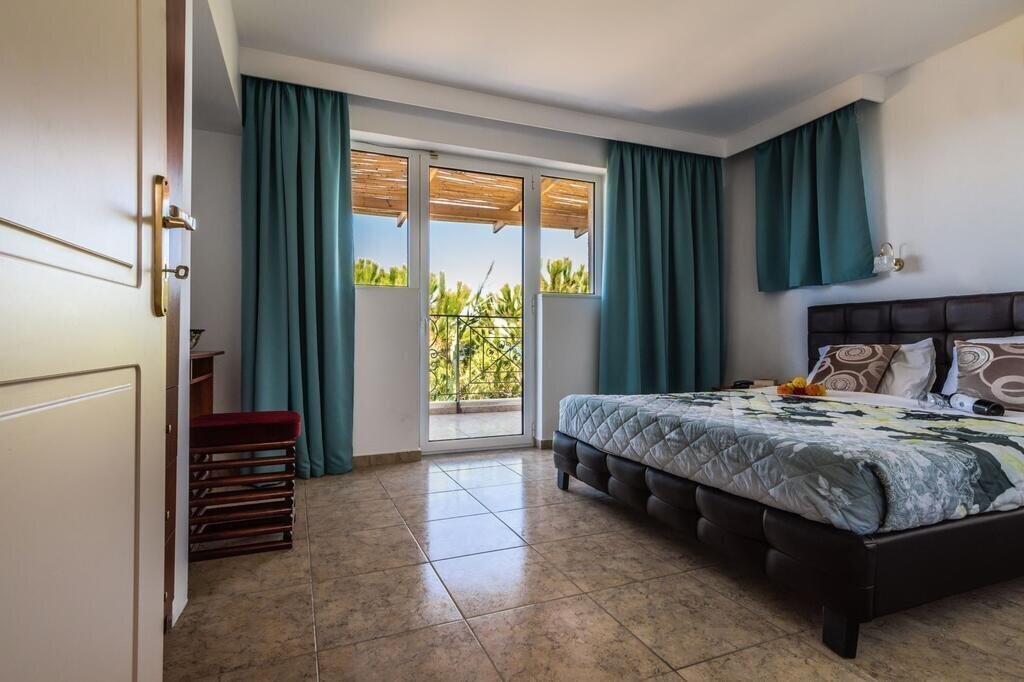 Изображение The Small Village 3*