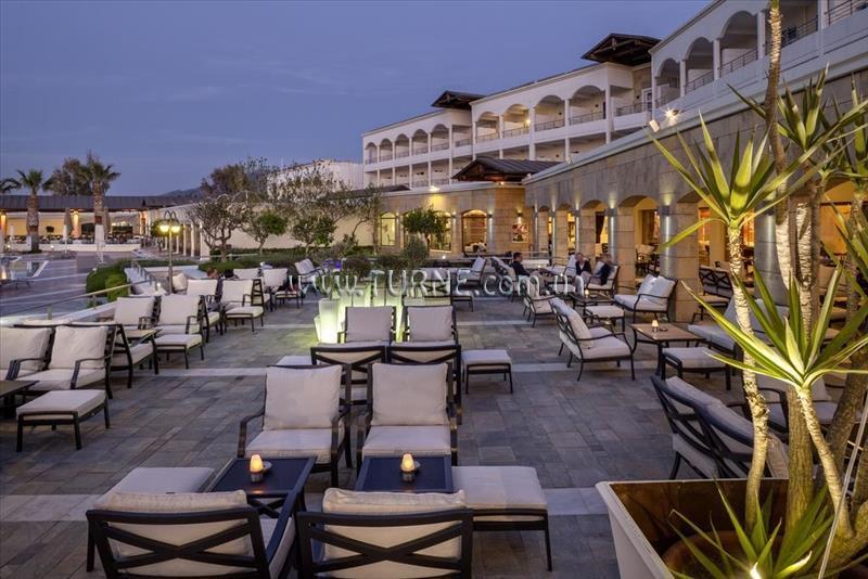 Фото Neptune Hotels Resort Convention Centre & Spa 5*