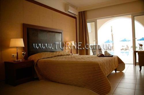 Отель Porto Bello Royal 5*