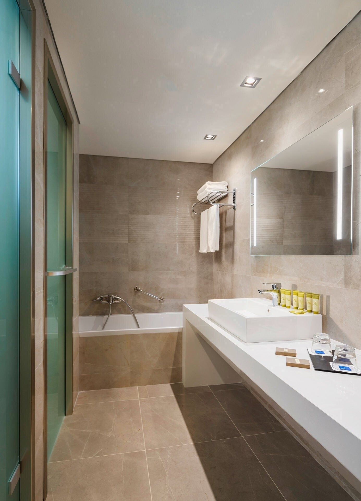 Фотография Blue Lagoon Village 5*