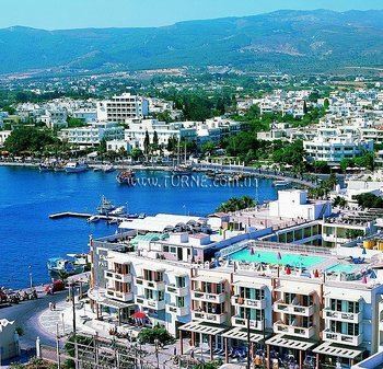 Отель Kosta Palace 4*