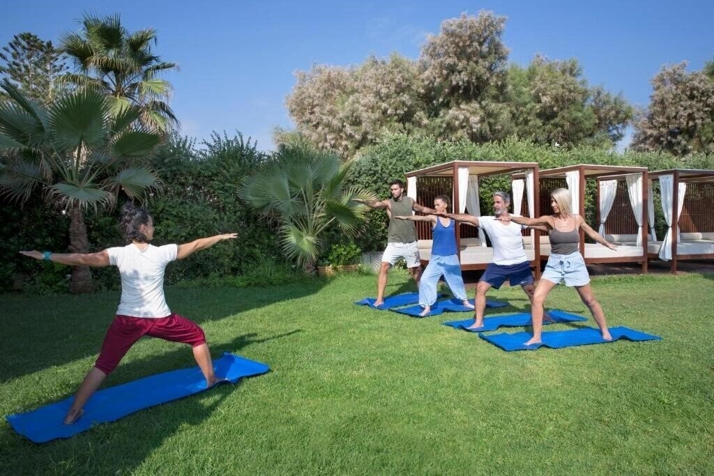 Изображение Thalassa Beach Resort 4*