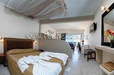 Отель Mistral 4*