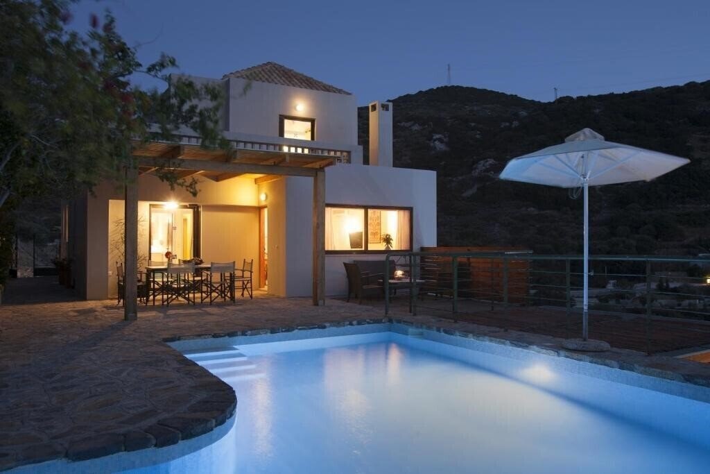 Картинка Istron Villas 4*
