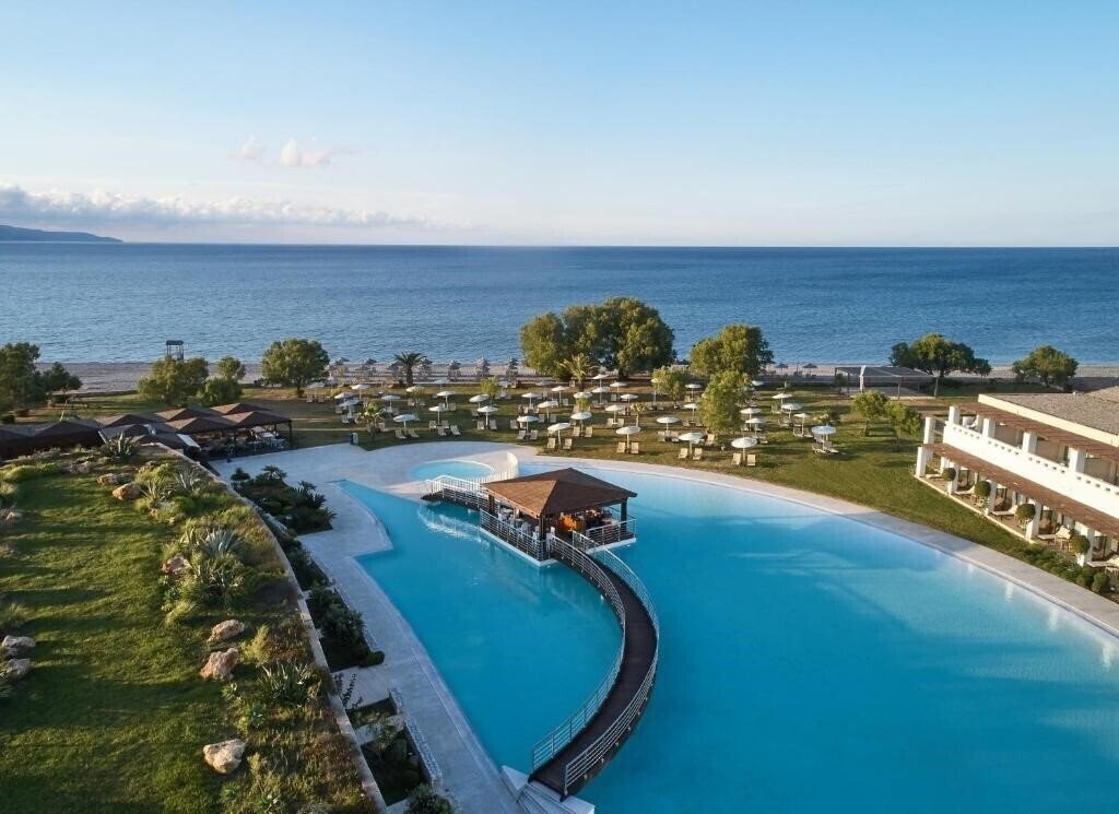 Отель Cavo Spada Luxury Sports & Leisure Resort & SPA 5*