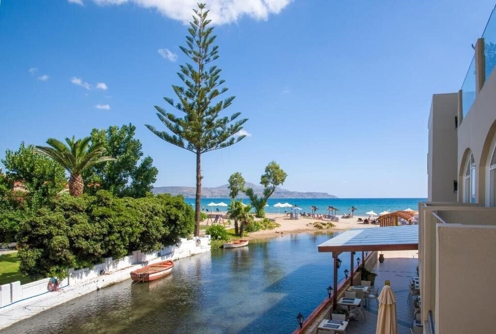 Отель Kalyves Beach 4*