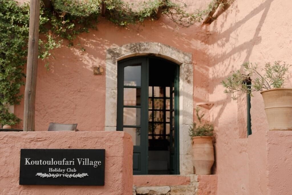 Фото Koutouloufari Village Holiday Club 3*