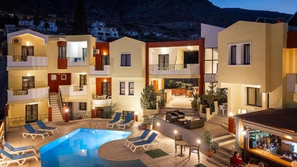 Отель Ariadni Palace 1*