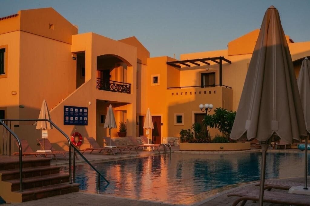 Фото Silver Beach 4*