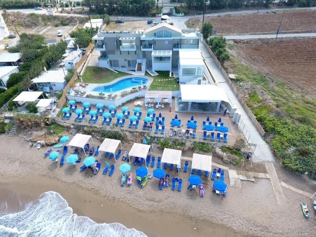 Отель Hellas Beach Front Hotel 5*