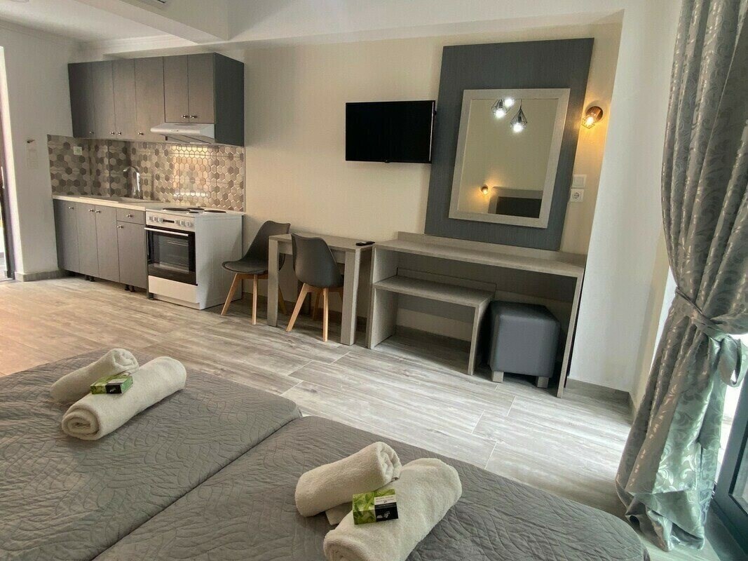 Изображение Romanias Aparthotel 4*